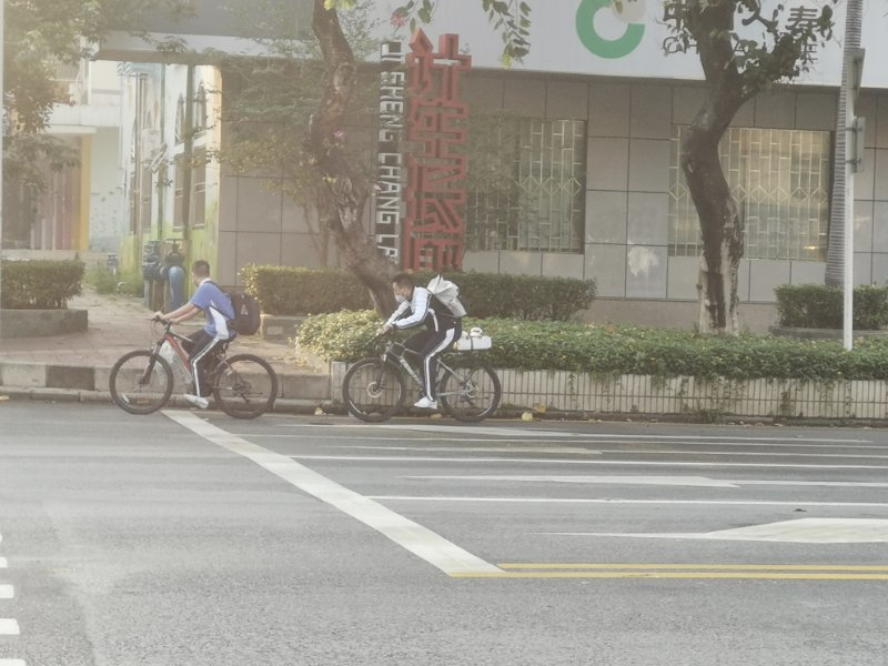 深圳开学｜多图直击疫情后高三初三开学第一现场（2020.04.27）  疫情相关 第35张