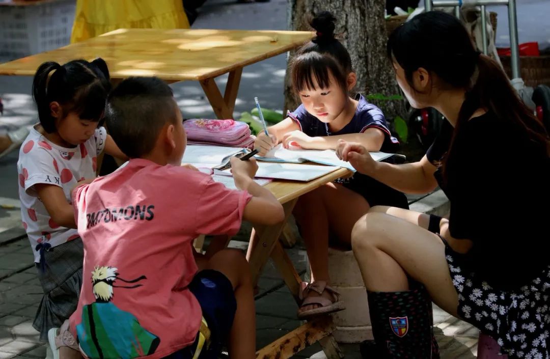 基础教育正在内卷化，多数人的“努力”只是为了把别人踩下去  国际化教育理念 第3张