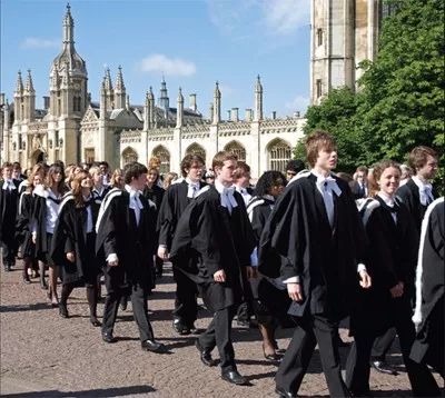 对比：剑桥大学31个学院在学术费用位置等优缺点分析（1~10）  英国留学 剑桥大学 第1张