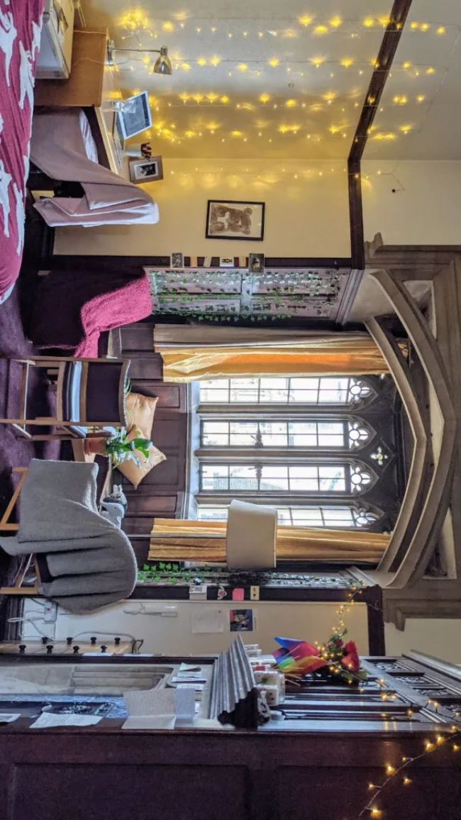牛津大学古典文学专业大三学生发布的一组宿舍相片瞬间火透全网  牛津大学 留学 第1张